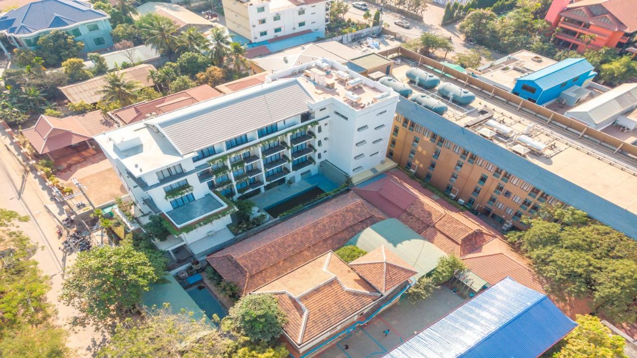 Angkor Aurora Hotel Siem Reap Exterior foto