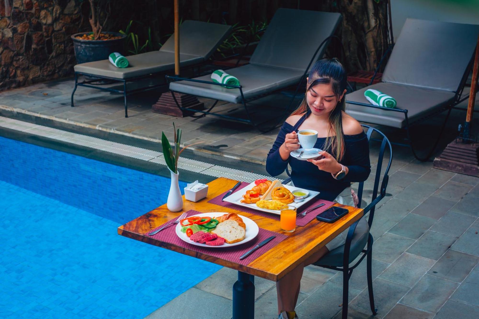 Angkor Aurora Hotel Siem Reap Exterior foto